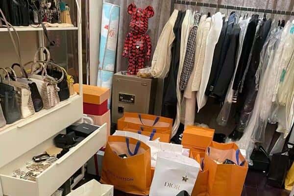 大兴安岭加格达奇回收一线品牌衣服